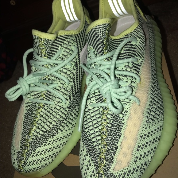 Yeezy - Picture 6 of 7